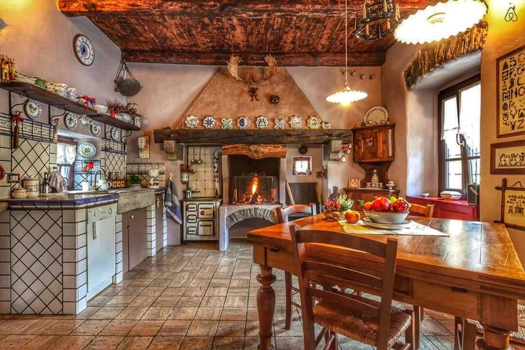 B&B Dove Comincia La Bella Italia Beura Exterior photo